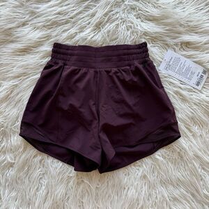 Lululemon Hotty Hot High-Rise Lined Short 4" Goodnight Plum Size 2